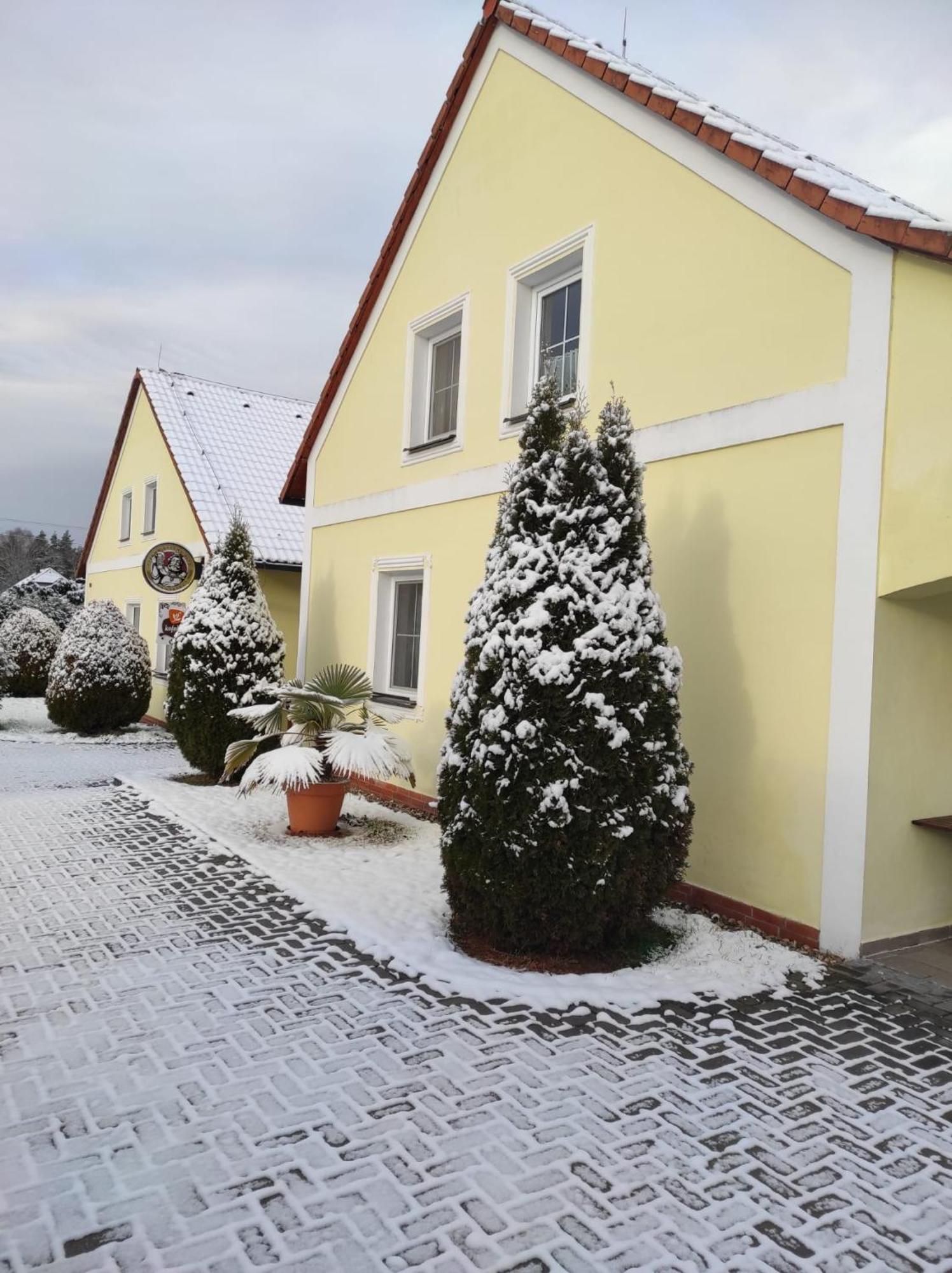 Penzion Kosky Hamr Esterno foto