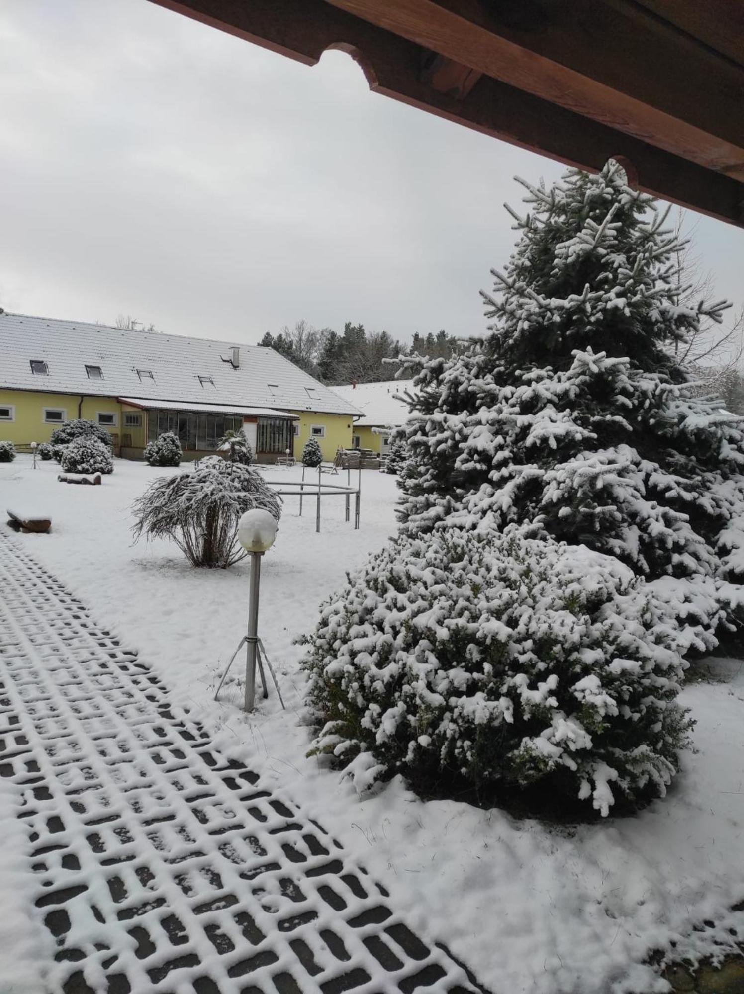 Penzion Kosky Hamr Esterno foto