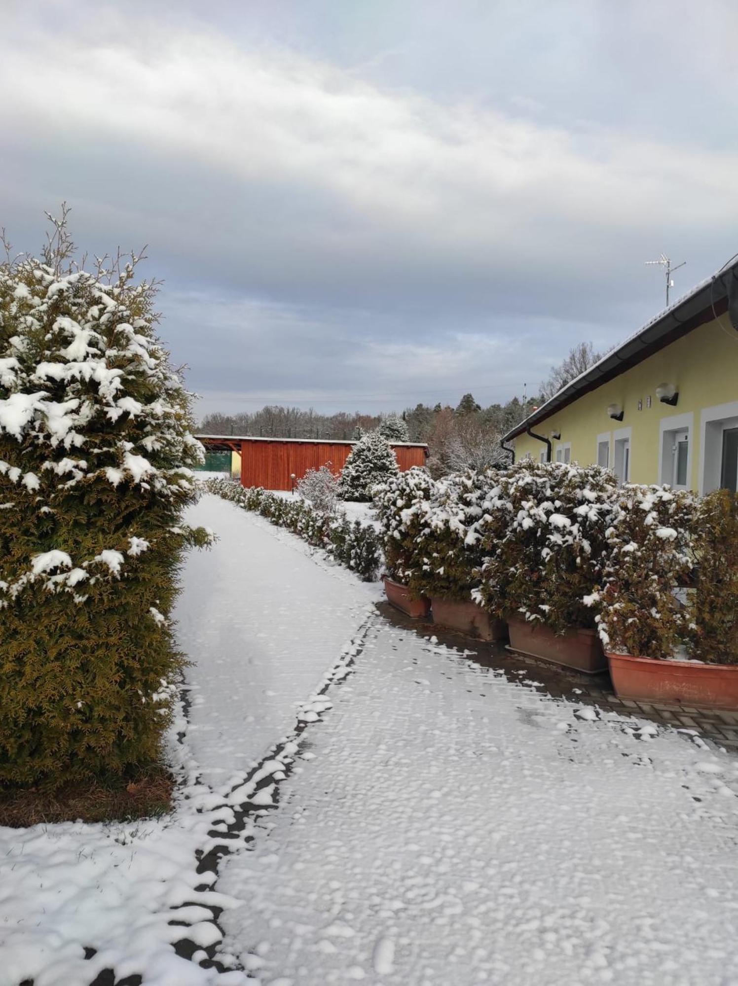 Penzion Kosky Hamr Esterno foto